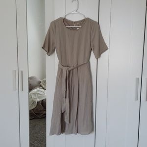 Light gray midi dress